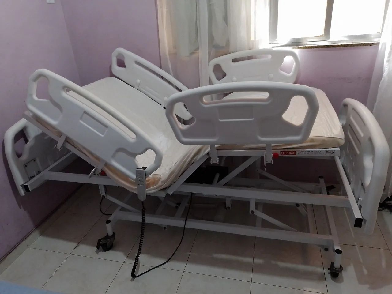 Cama hospitalar elétrica 8 posições  - Foto 5