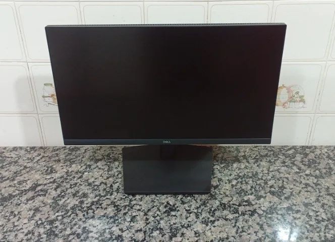 Monitor Dell - HDMI e Display Port - Base Giratório