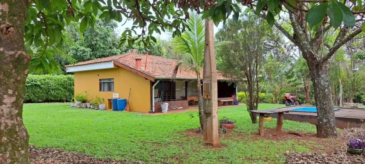 Chácara de 150m² com 02 quartos e 3.000m² à venda - Brodowski