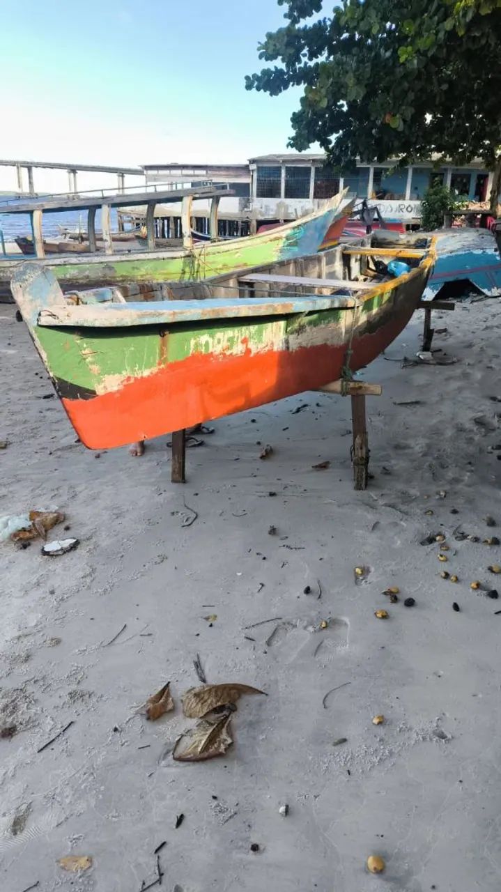 Barco e motor