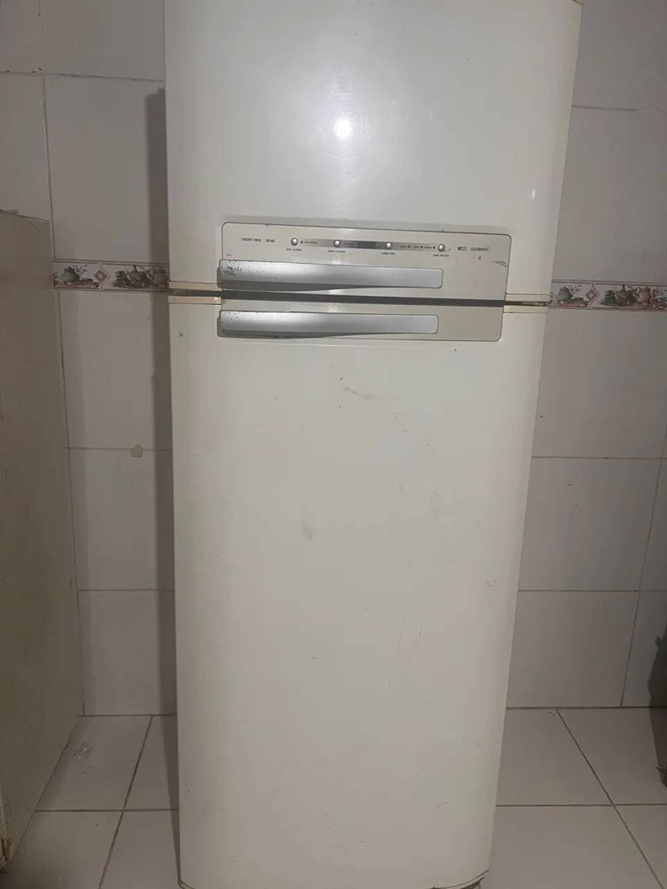 Geladeira eletrolux