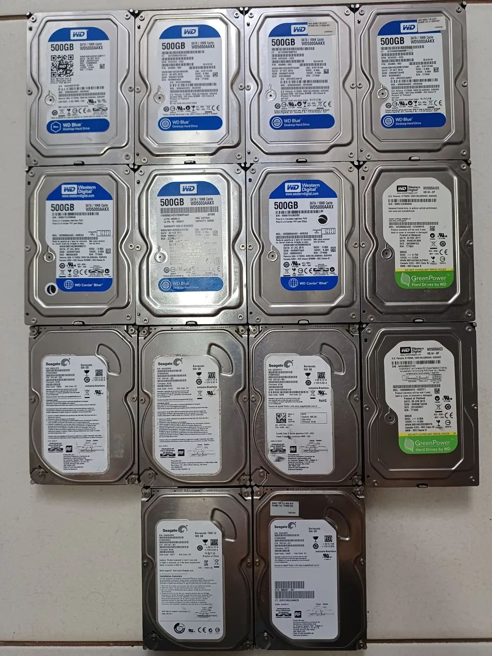 14 Hds 500 Gb desktop CPUs  - Foto 3