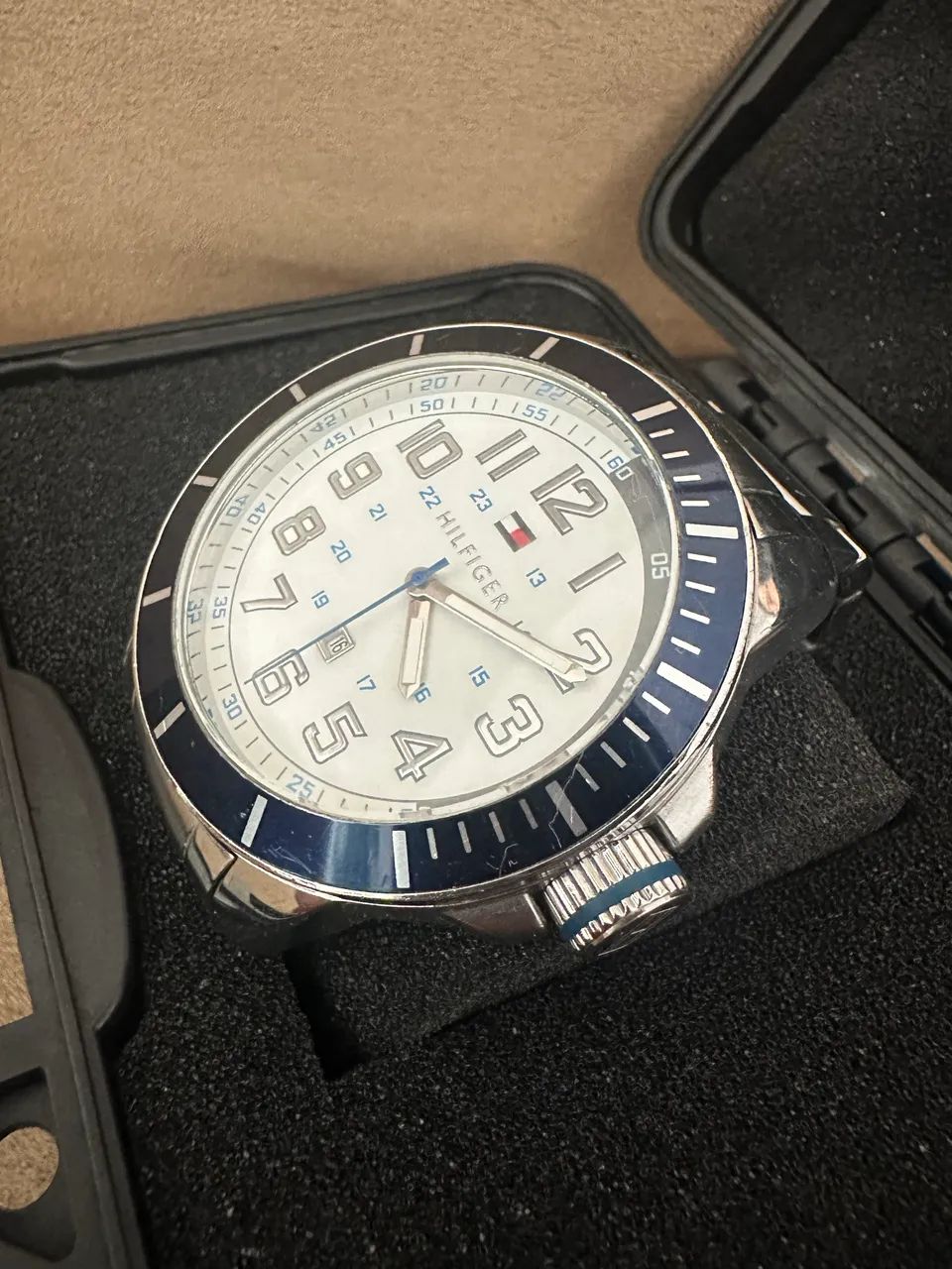 Relógio Tommy Hilfiger. - Foto 2