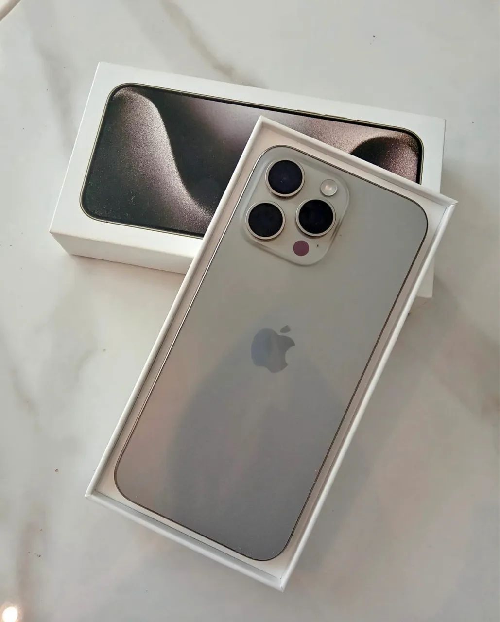 iPhone 15 PRO MAX - 256GB (IMPECÁVEL)