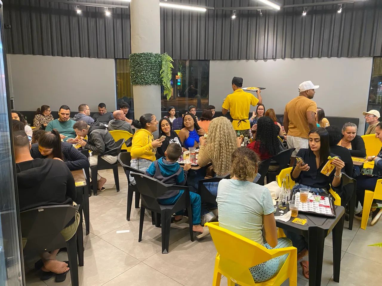 Passo ponto de pastelaria montada e faturando - Foto 4