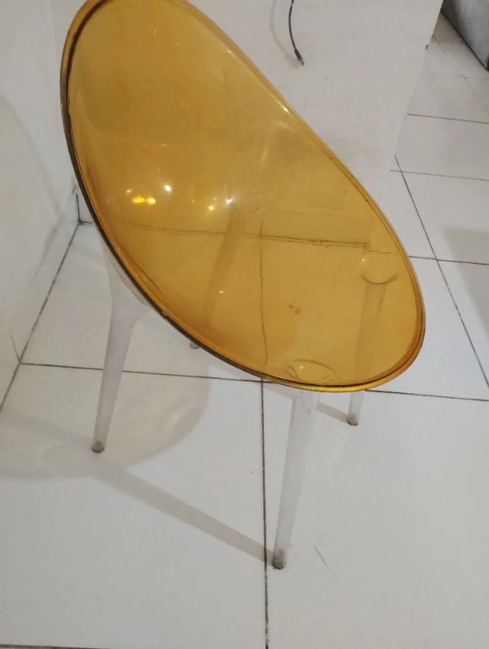 Cadeiras transparente 