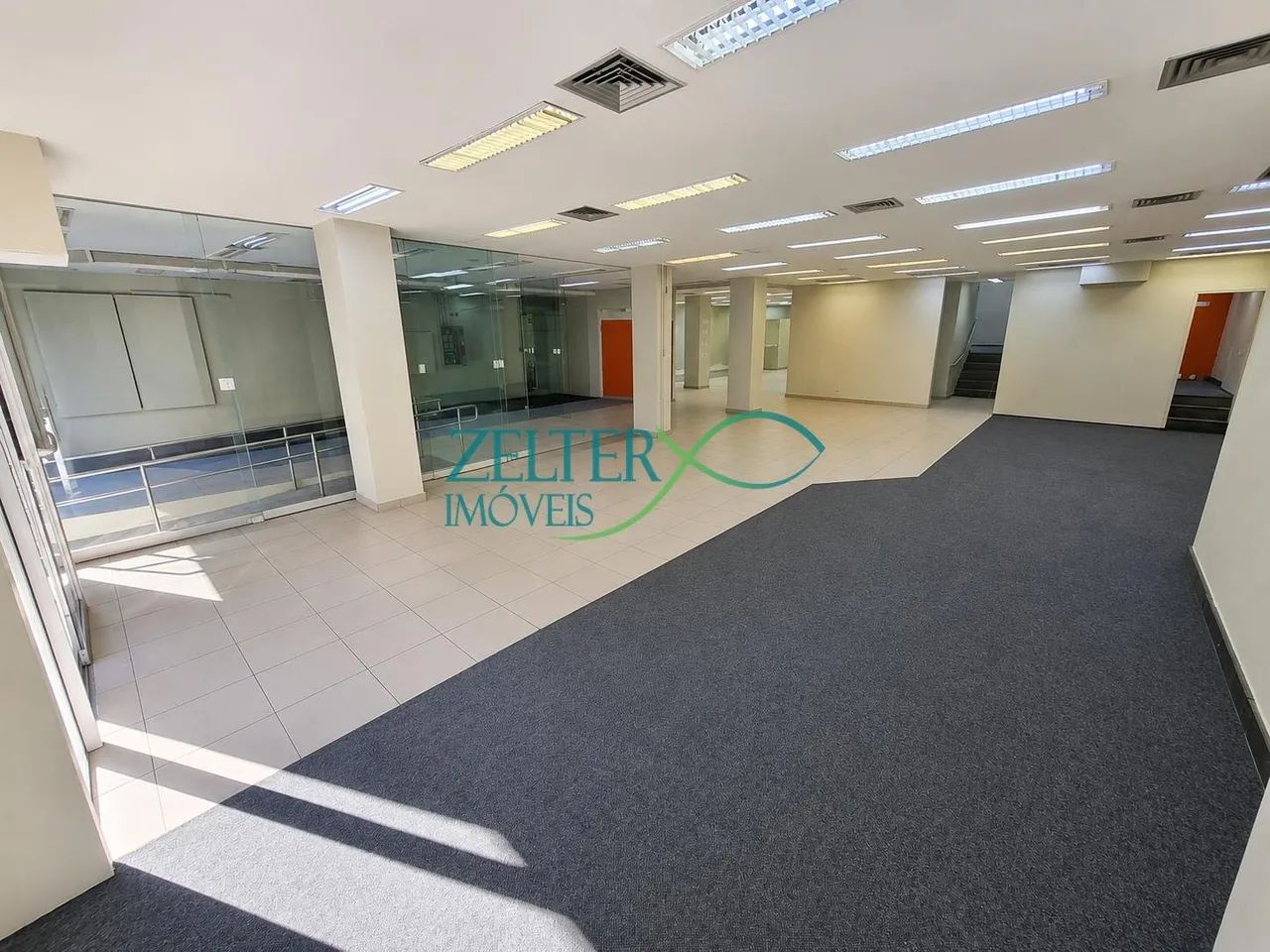 Alugue Loja com 850M² em Penha por R$ 25.000. Imóvel Comercial em Rio de Janeiro/RJ.