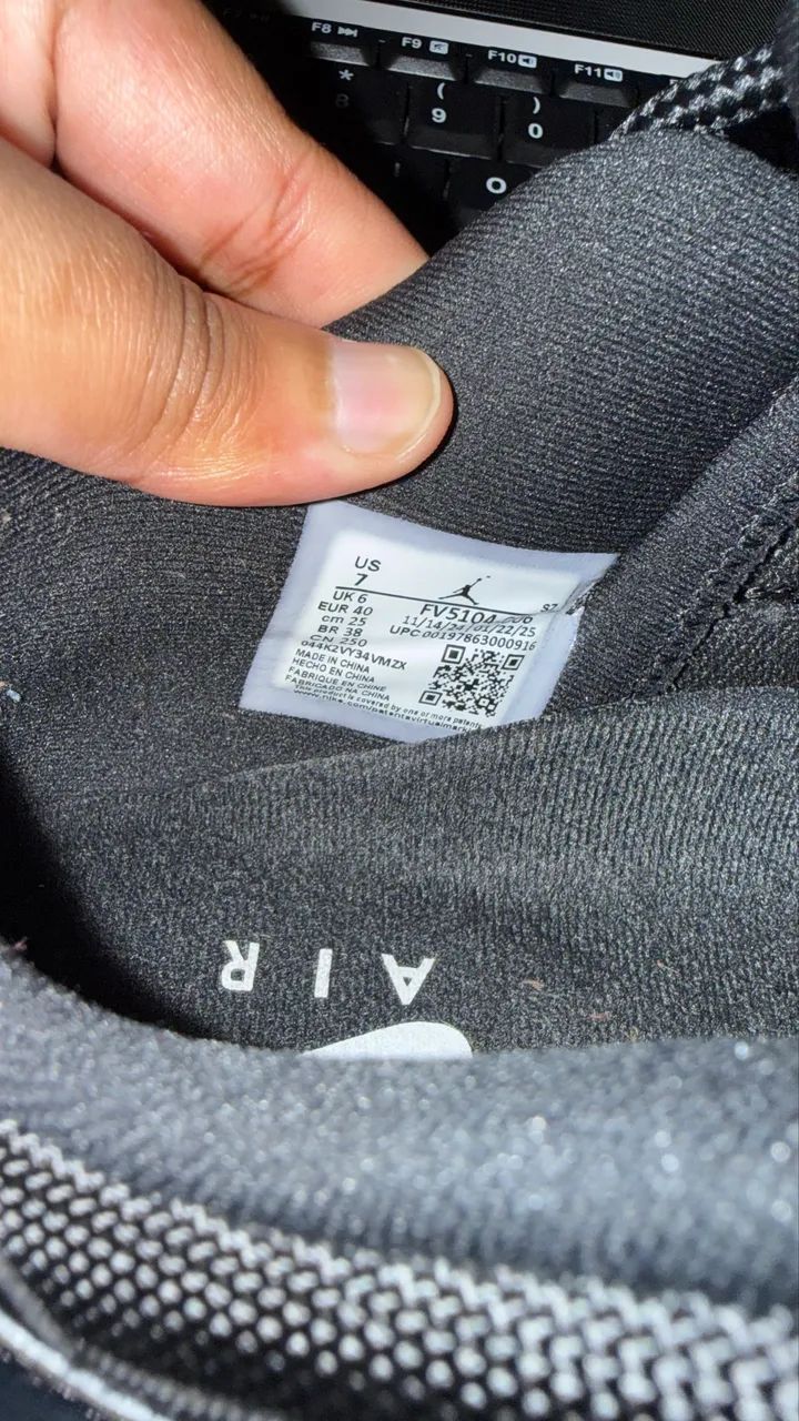 Air Jordan 11 Low Bred OG - Foto 5