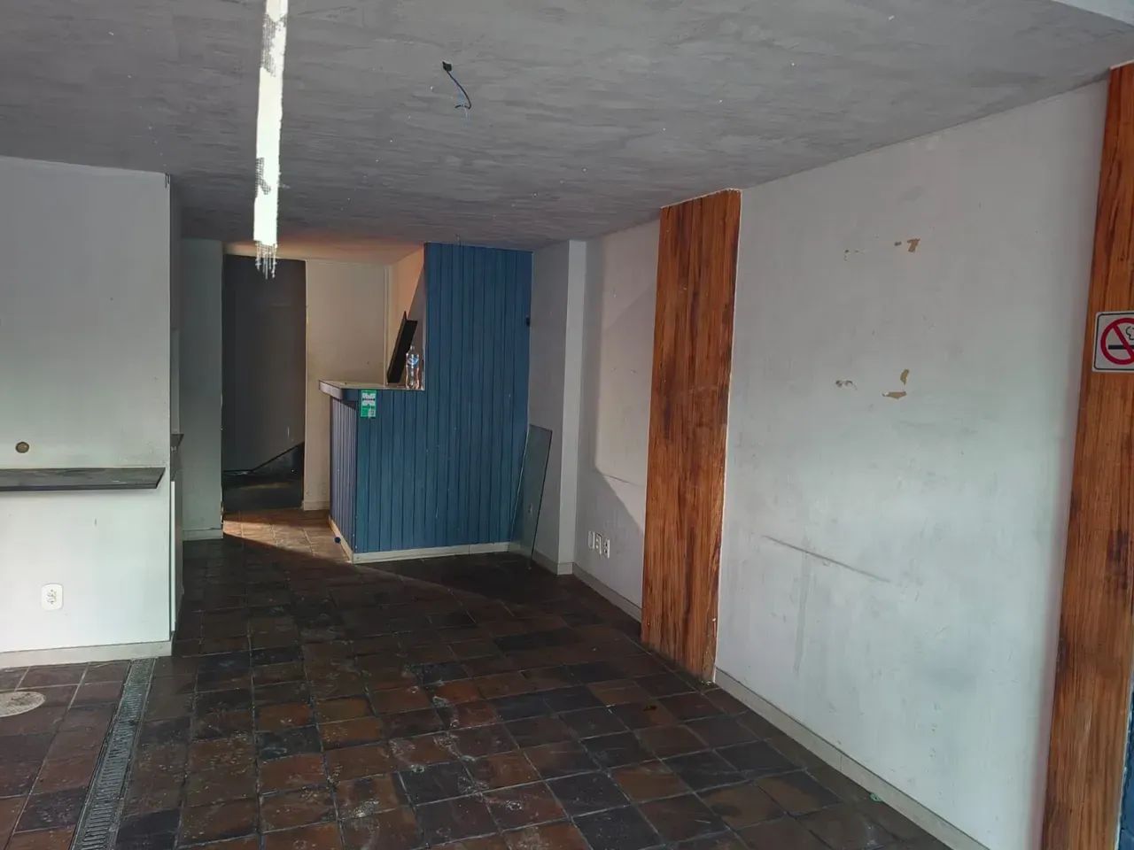 São Francisco -  Excelente loja +- 35m² com jirau e wc - Niterói - RJ
