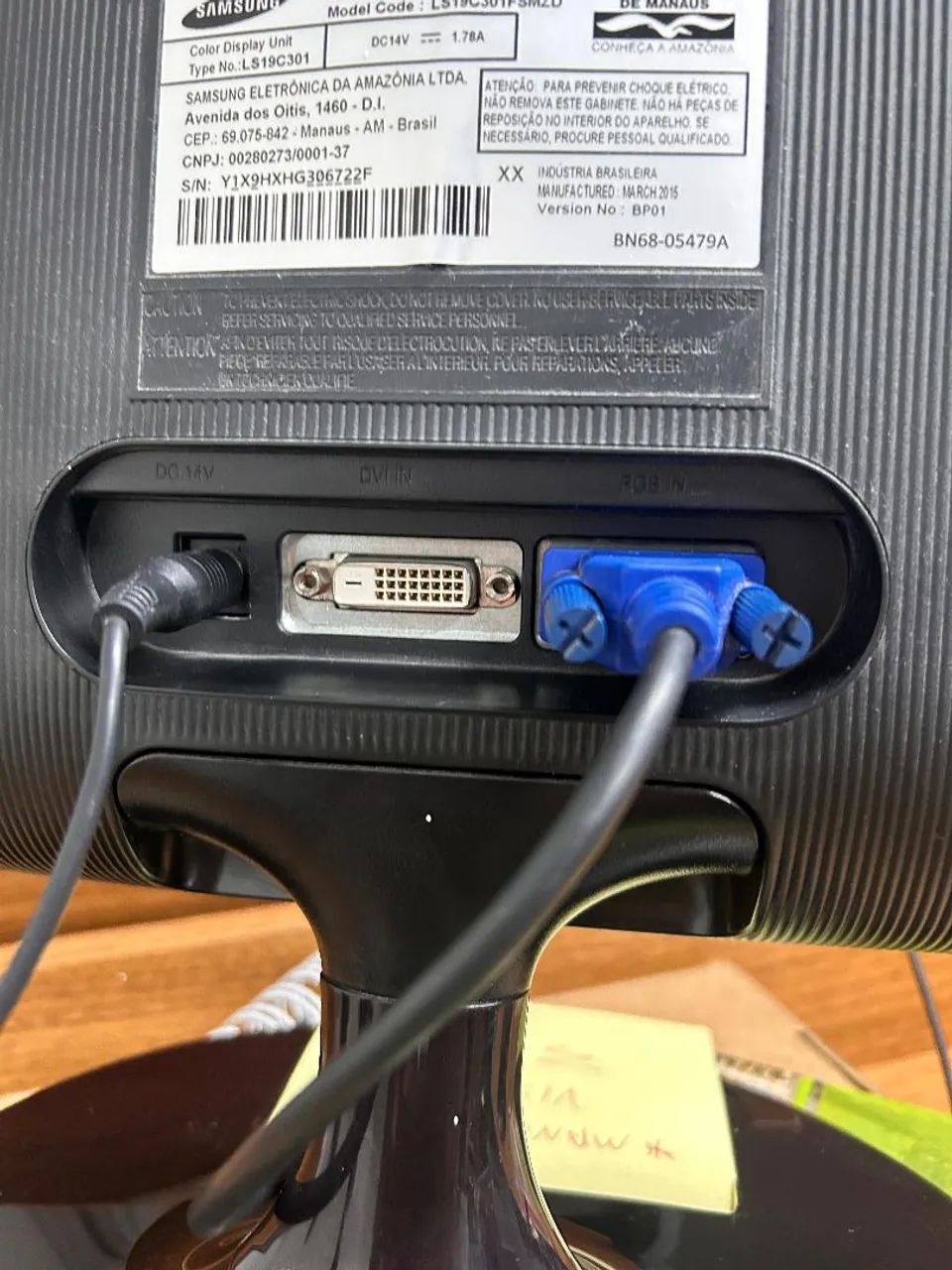 Monitor Samsung 18,5" VGA/DVI com mancha  - Foto 5