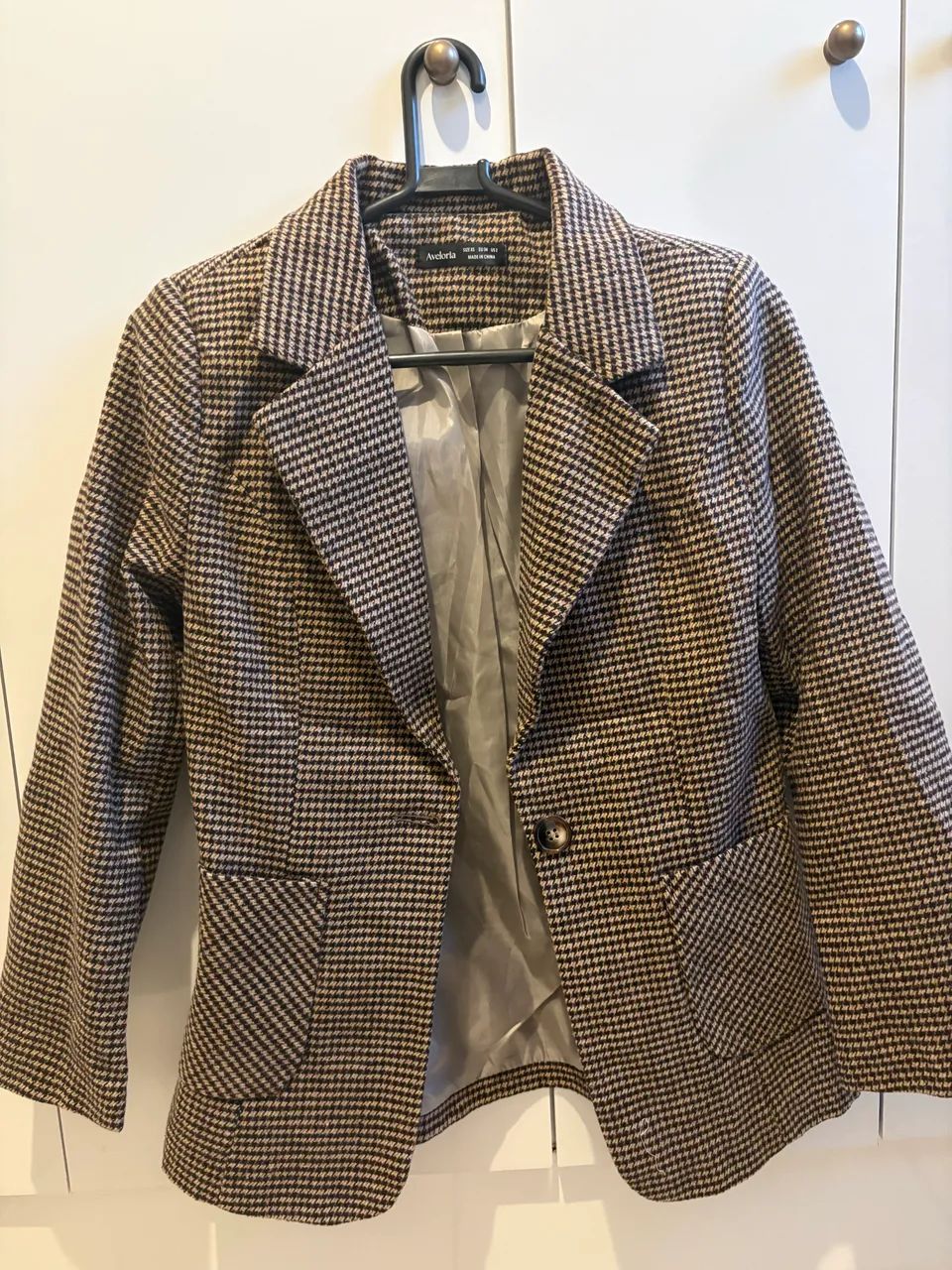 Blazer xadrez tamanho XS, marca Aveloria