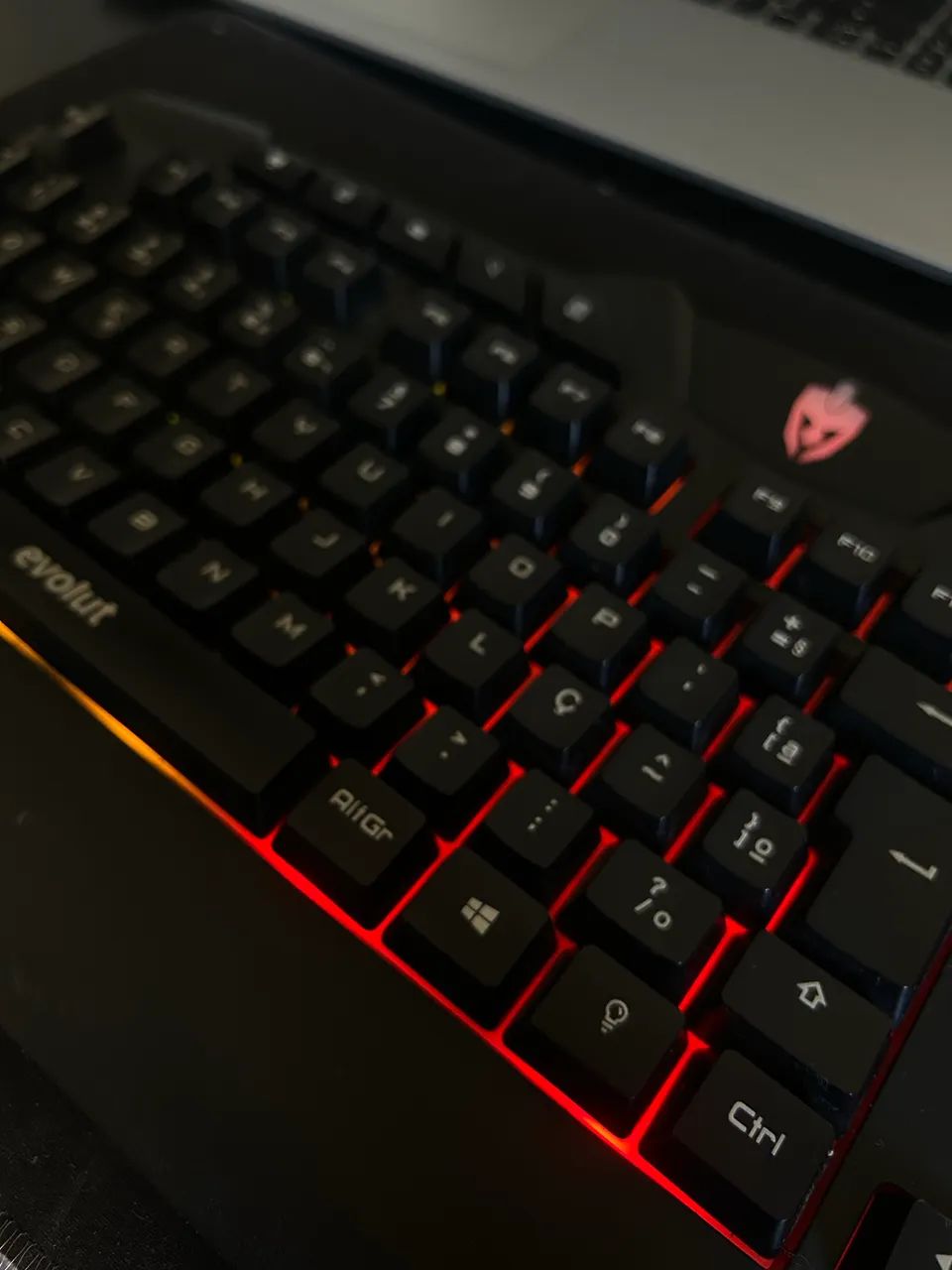 Teclado iluminado 
