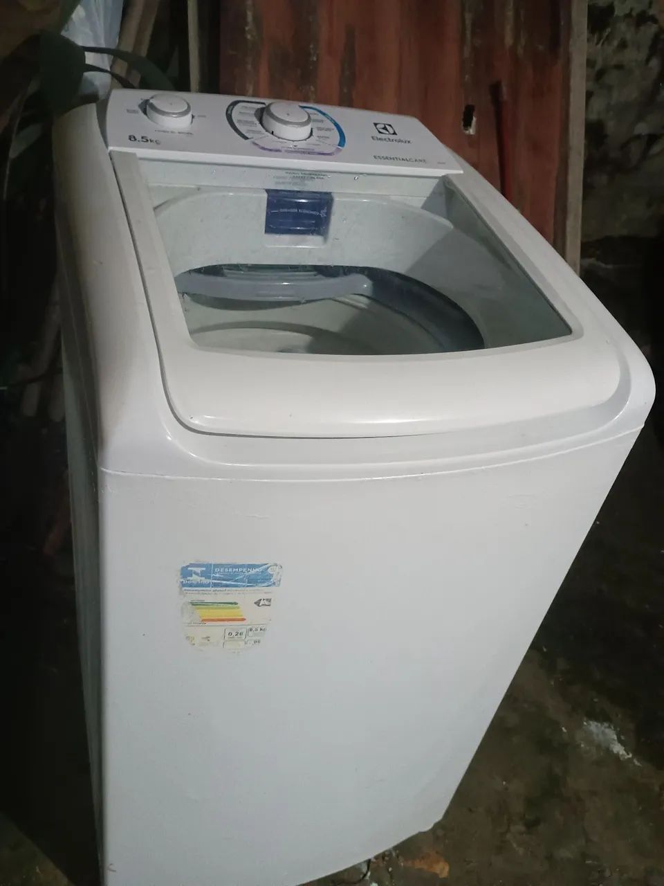 Vendo máquina de lavar Eletrolux 8.5 kilos