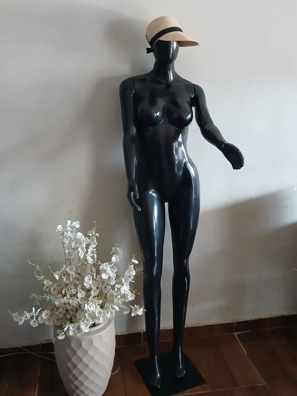 Arara para loja e maniquinho  - Foto 4