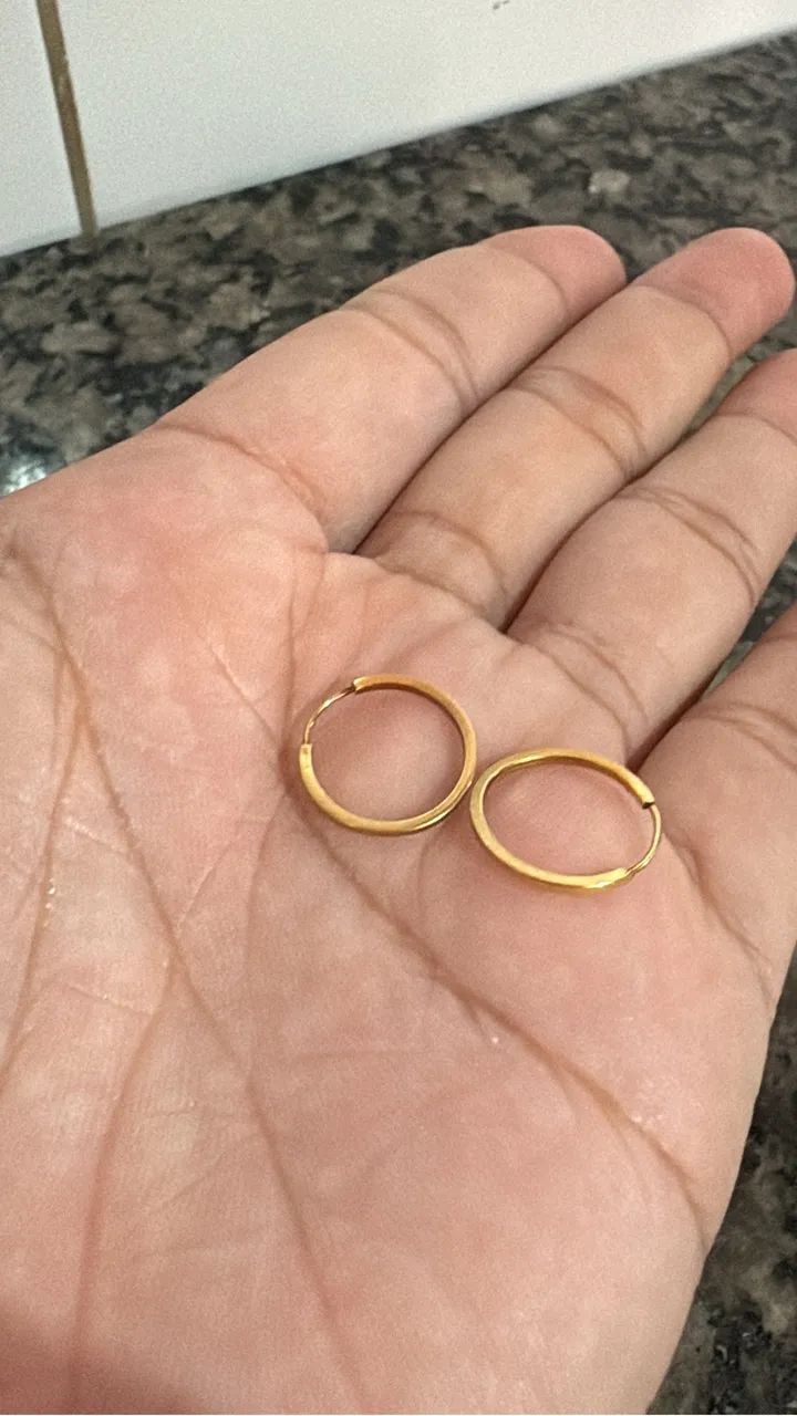 Vendo argola de ouro !