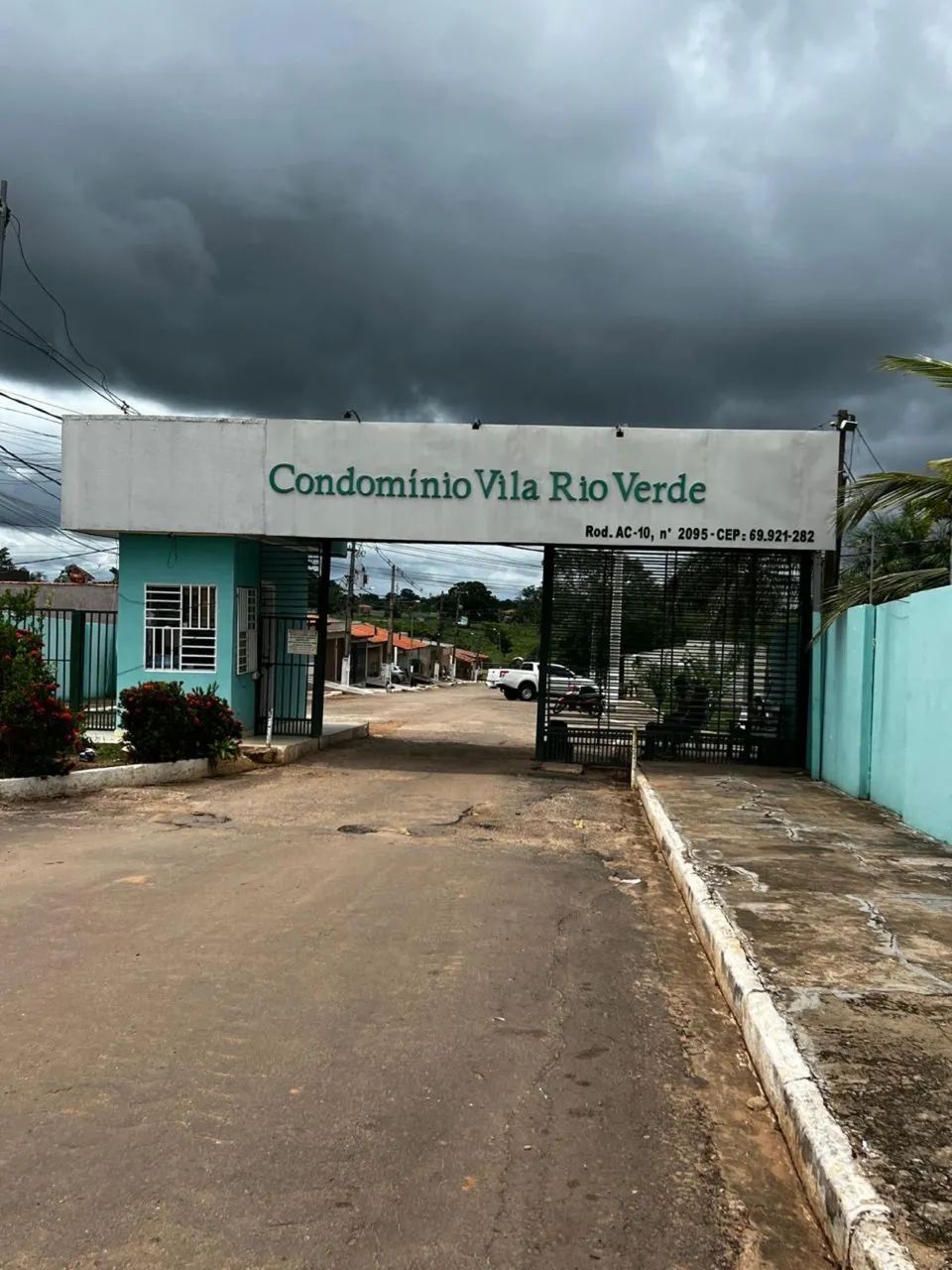 Aluga-se casa em condomínio fechado  - Foto 2