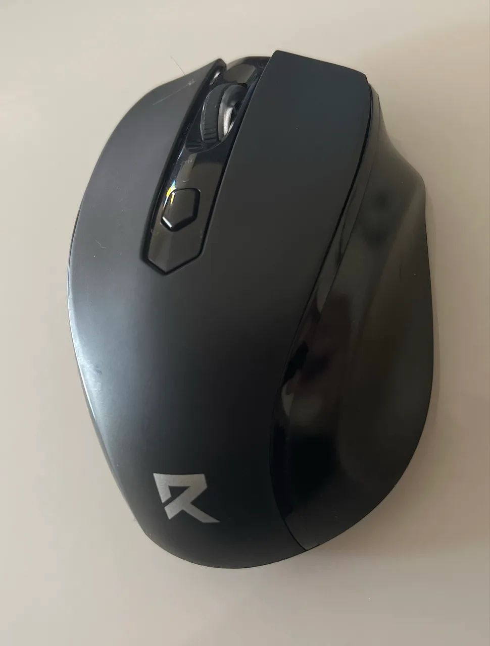 Kit teclado e mouse led sem fio Redragon BS-8772 - Foto 3