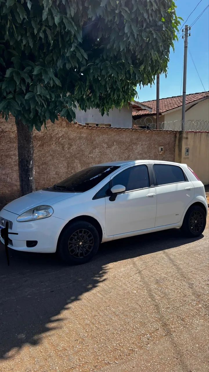 Fiat Punto Punto ELX 1.4 Fire Flex 8V 5p 2010