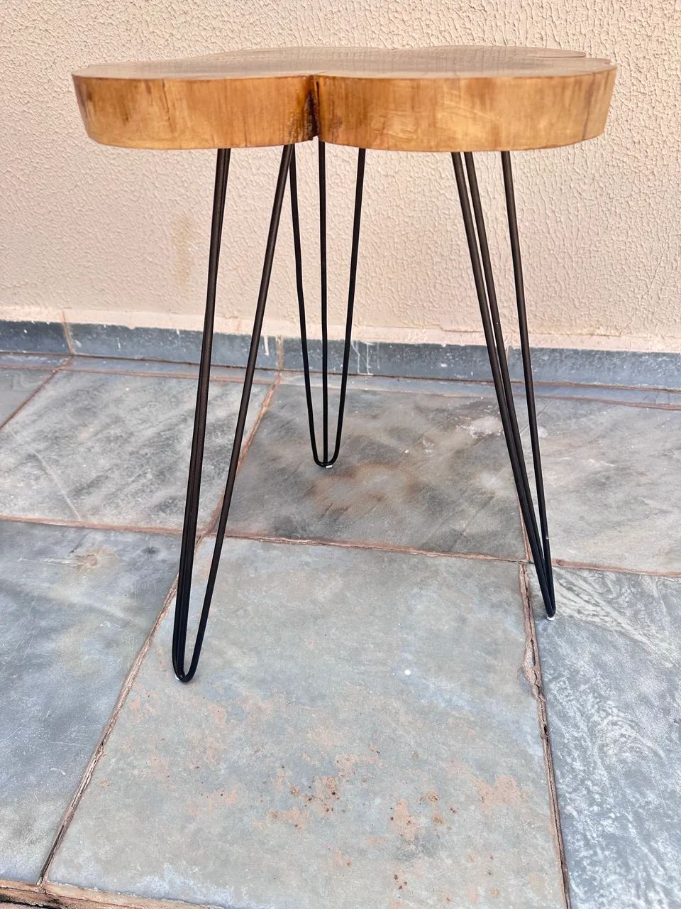 Mesa Lateral Madeira Artesanal - Foto 4