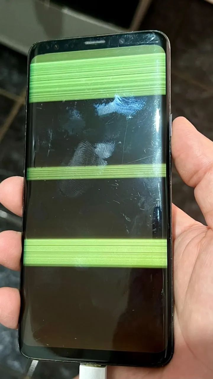 CELULAR SAMSUNG S9+ PLUS - DEFEITO DA TELA VERDE - Foto 3