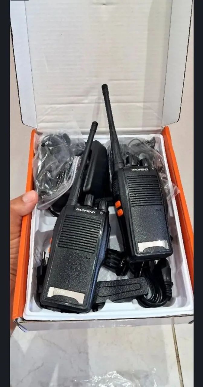 2 rádios Walkie Talkie baofeng para se comunicar - Foto 2