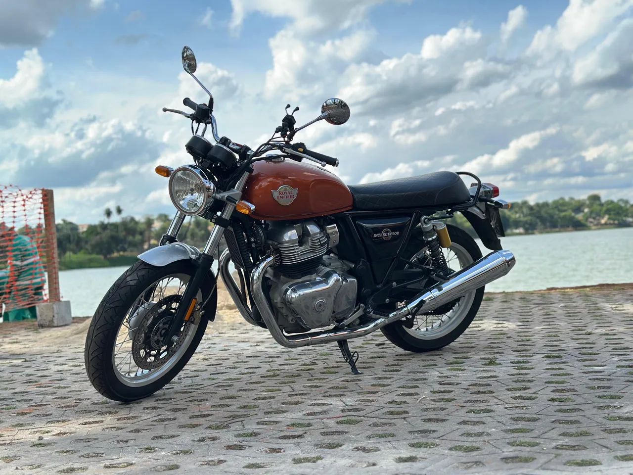 ROYAL INTERCEPTOR 650 LARANJA  - Foto 3
