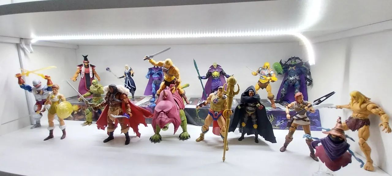 Figura Skeleto Masterverse Revelation - Foto 3