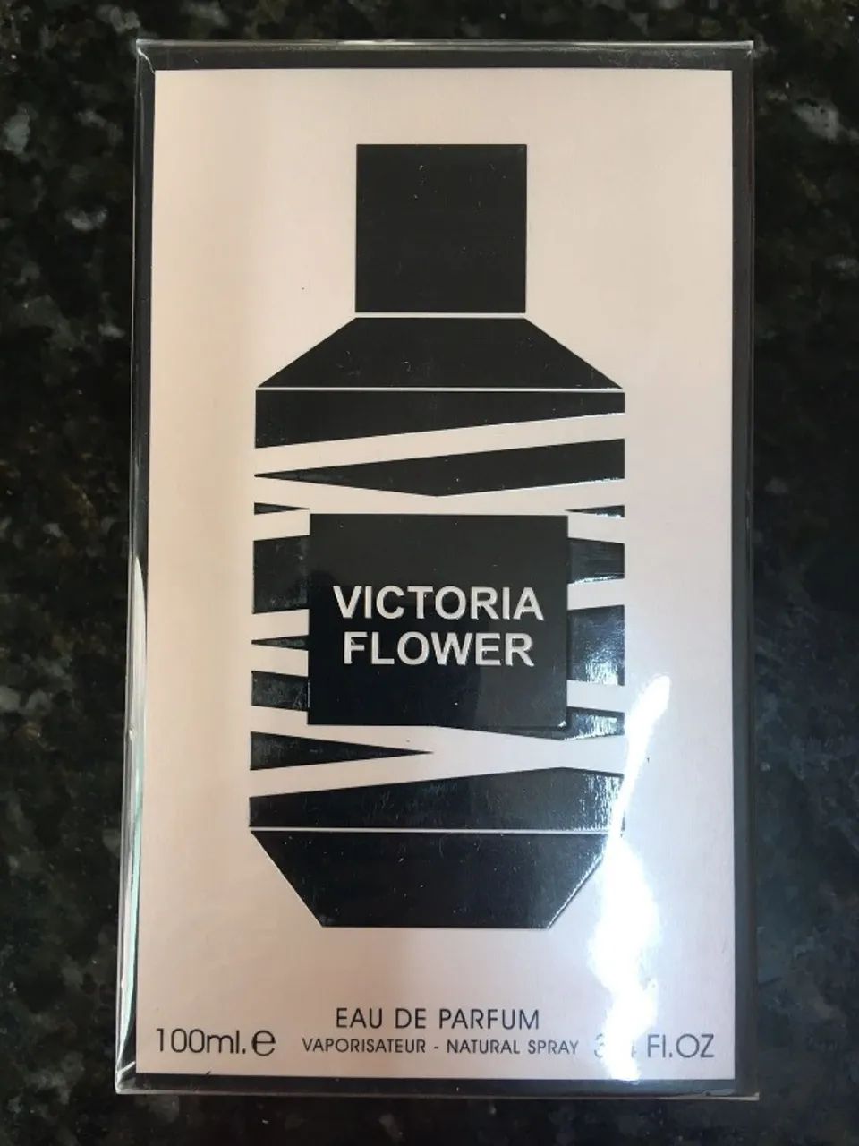 Perfume Victoria Flower - Maison Alhambra