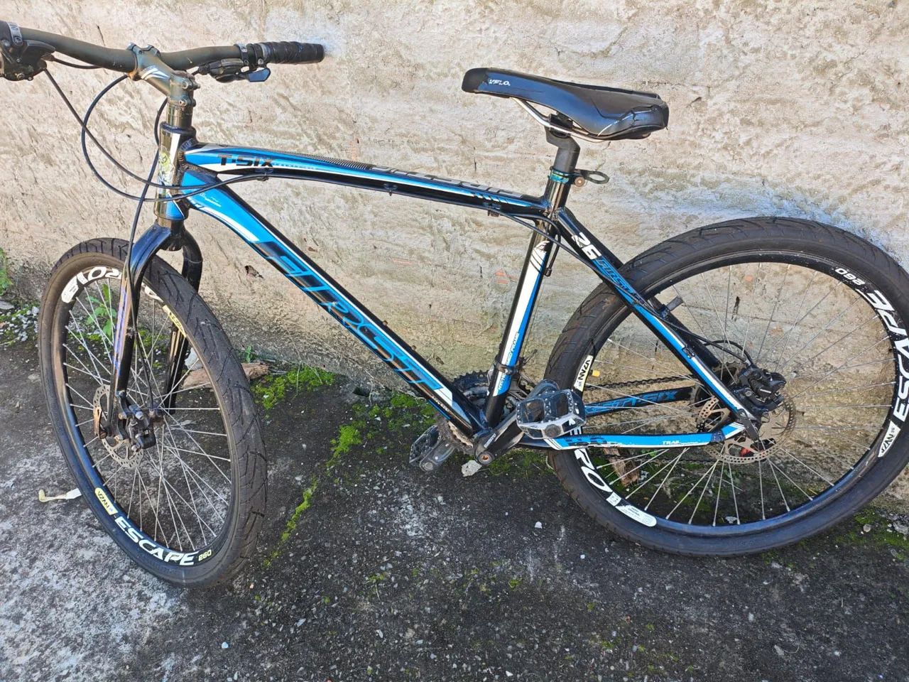 ? VENDE-SE - FIRST T-SIX ARO 26 | EXCELENTE ESTADO ?