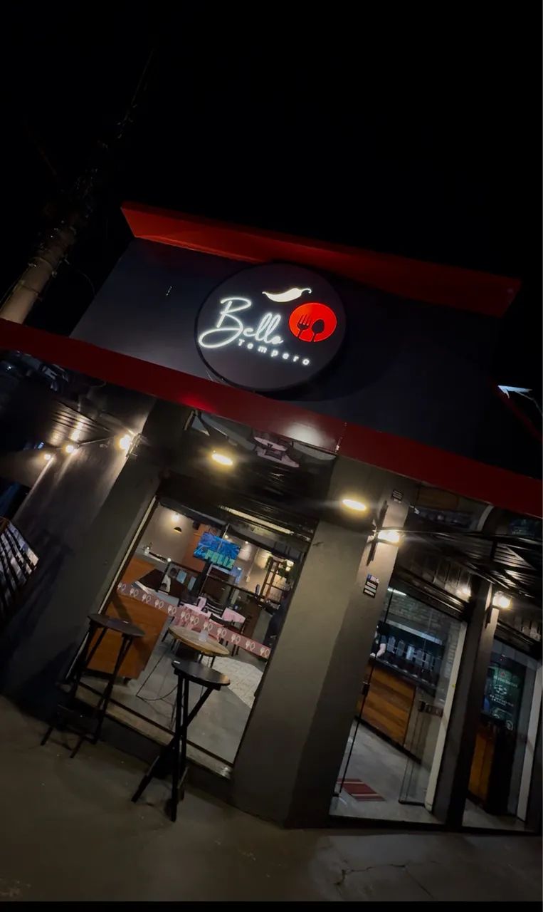 Restaurante funcionando 