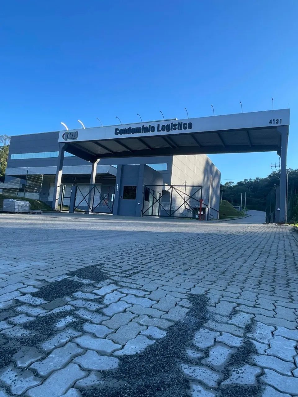 Galpão para Locação em Indaial - 2.101 m² com Doca e Condomínio / SC - Foto 2