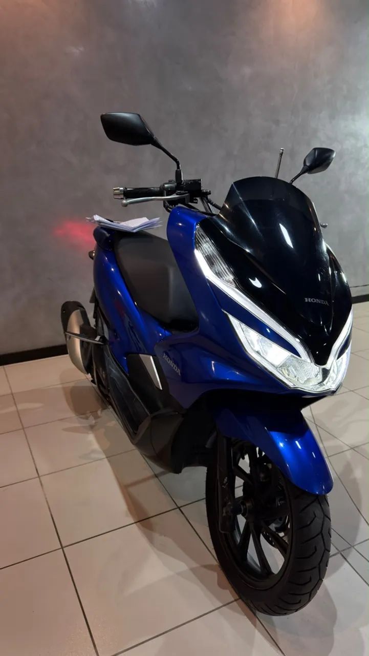 HONDA PCX 150 CBS 2022 CONSERVADA  - Foto 3