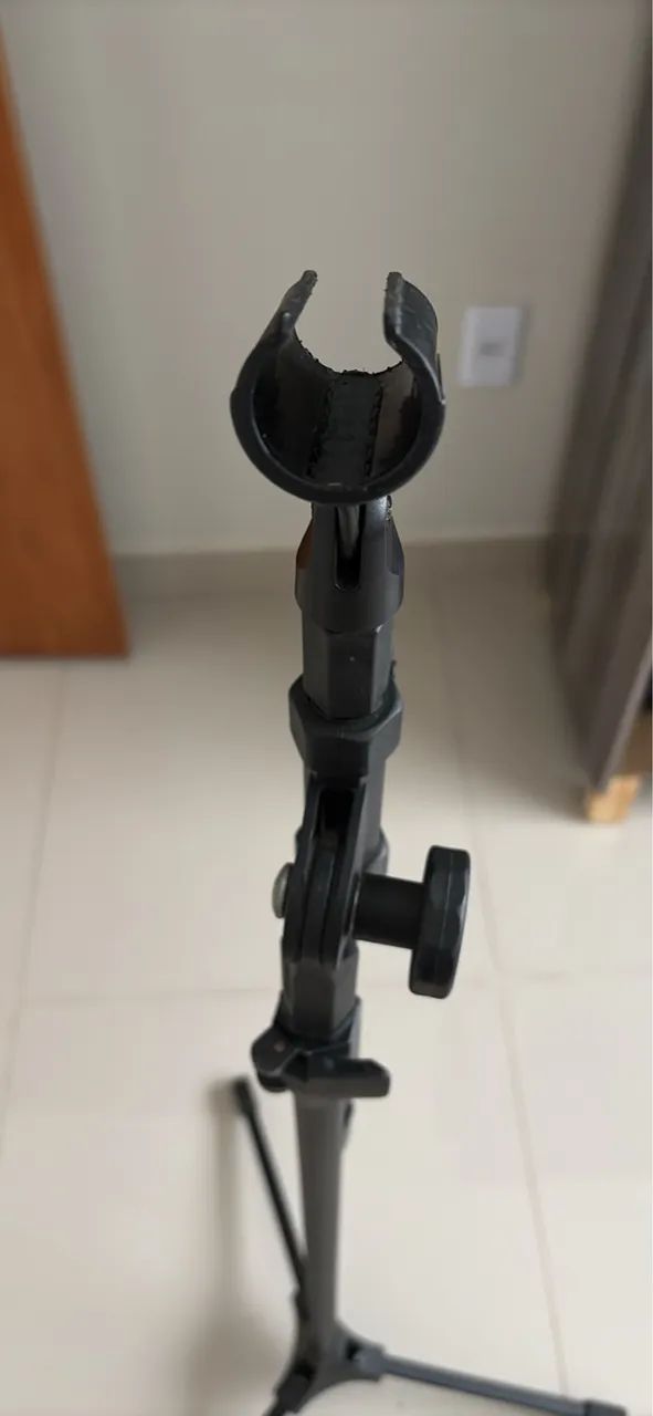 Pedestal microfone 