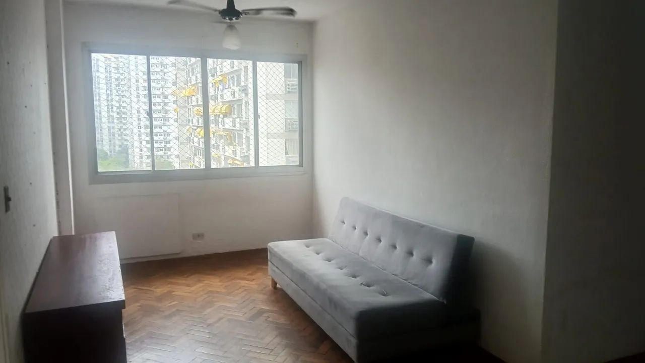 Ar condicionado 110v, microondas,  airfryer,  camas casal,colchão aceito trocas 