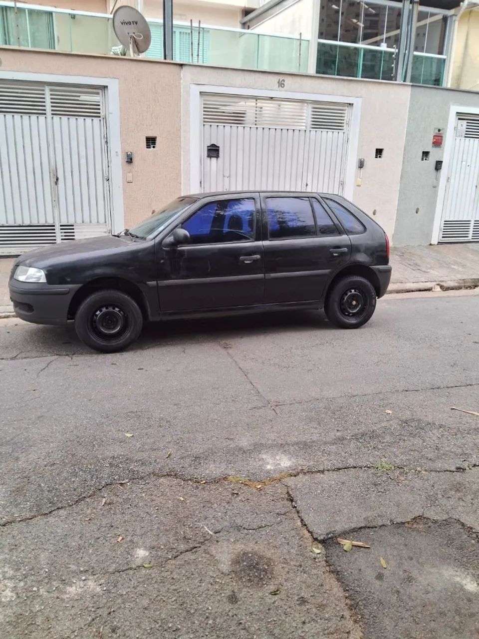 Volkswagen Gol Geração III City 1.0 MI 8V Gasolina Mec. 4P 2004