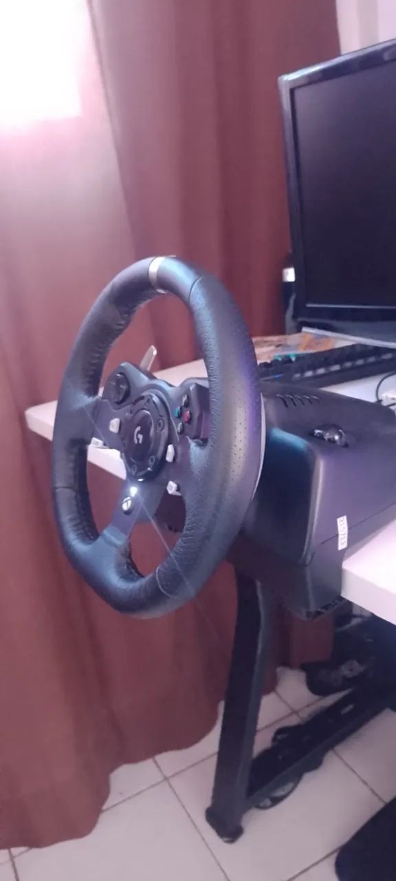 Volante Logitech G920 Xbox e PC + Câmbio - Foto 2