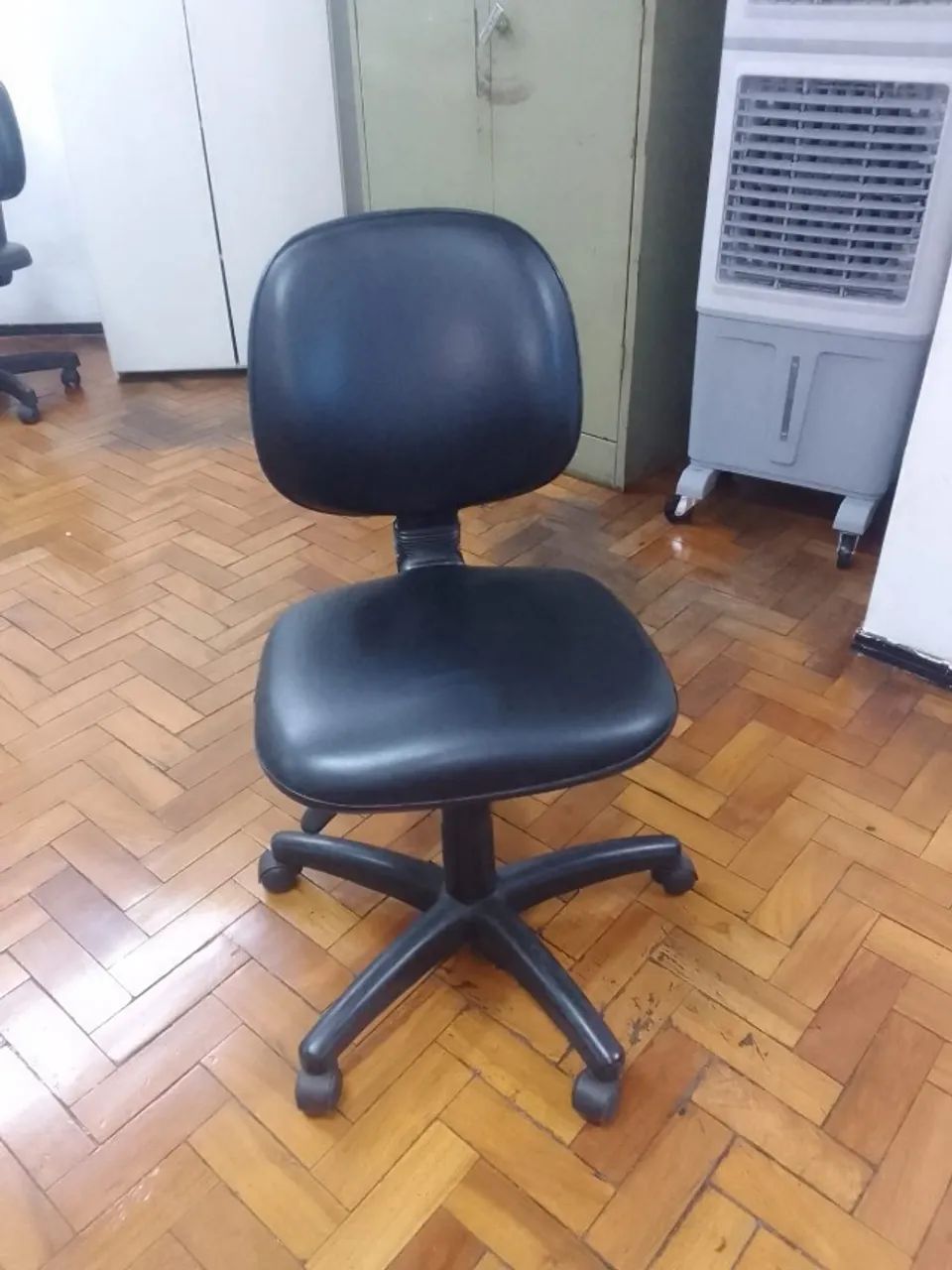 CADEIRA DE ESCRITORIO - Foto 3