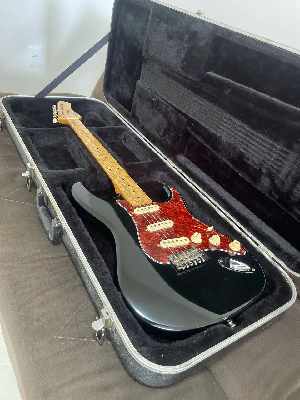 Guitarra Tagima Classic Séries T635 - Foto 4