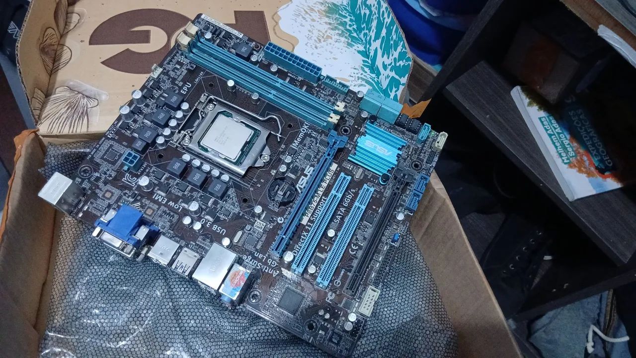 Placa mãe lga 1155 h61 - retirada de componentes - Foto 4