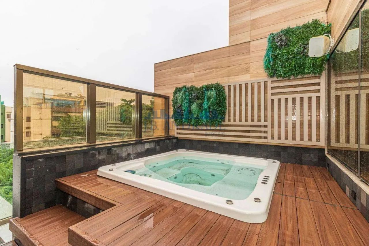 Jardim Oceânico  Cobertura Duplex 267 m² | 3 Suítes | Jacuzzi | Espaço Gourmet | 3 Vagas 2