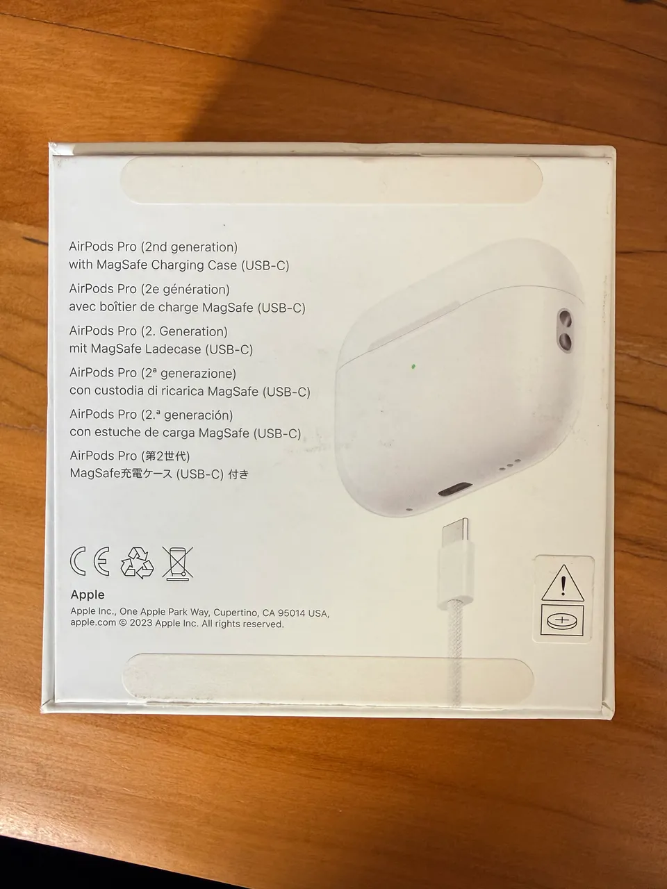 AirPods Pro 2 (Lightning) Modelo A2699 - Case + Lado Esquerdo