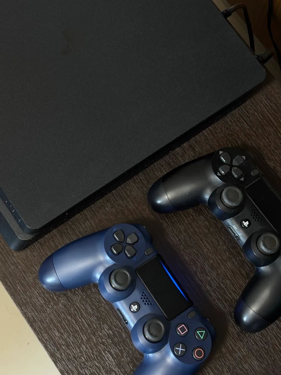 PS4 1TB NA CAIXA  - Foto 2