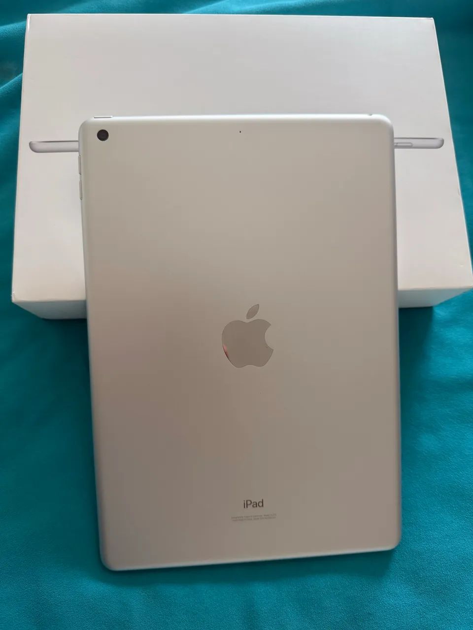  Ipad - 8ª Geração, cor prata, 128 Gb  - Foto 2