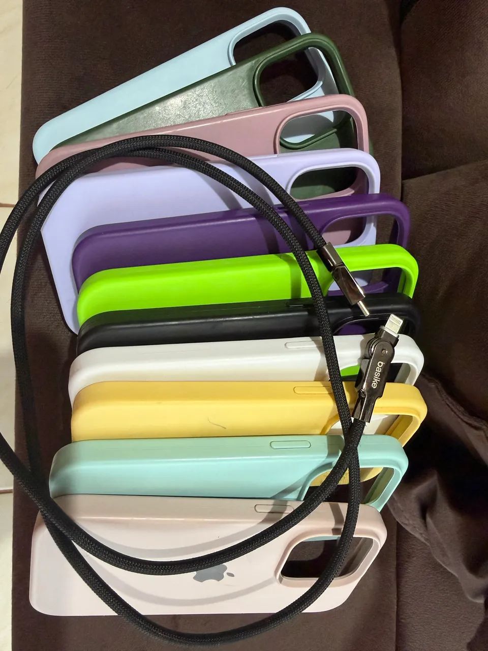 IPhone 14 Pro capa + cabo - Foto 2
