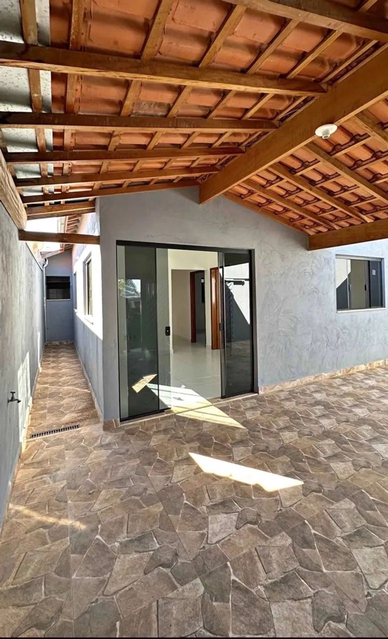 CASA EM SOBRADINHO 