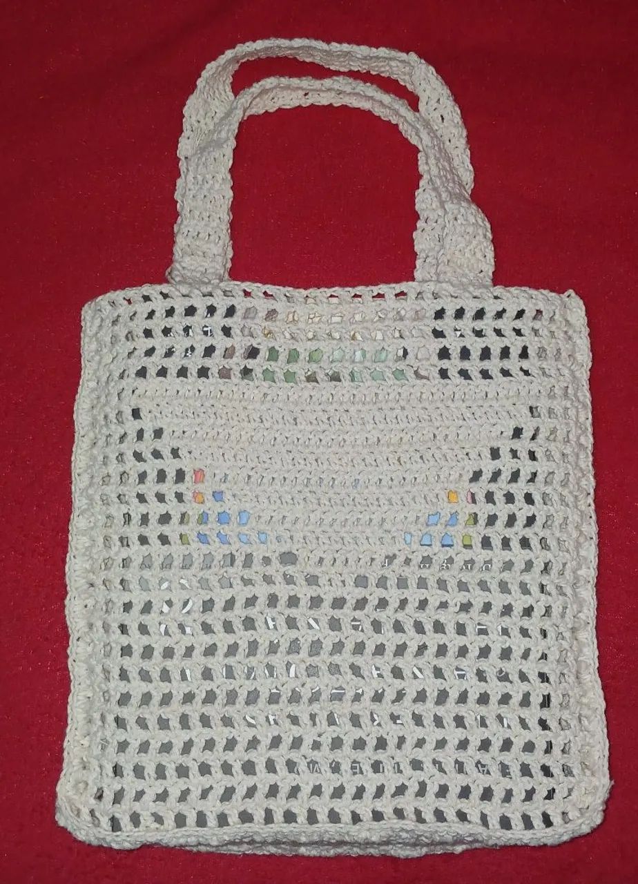 Bolsa estilo prada de crochê - Foto 2