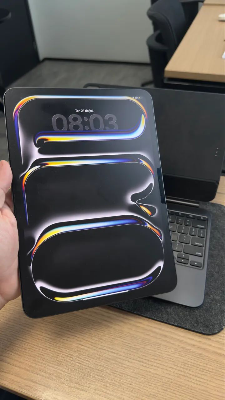 IPad 11 pro M4 256gb + Teclado Magic Keyboard Original  - Foto 2