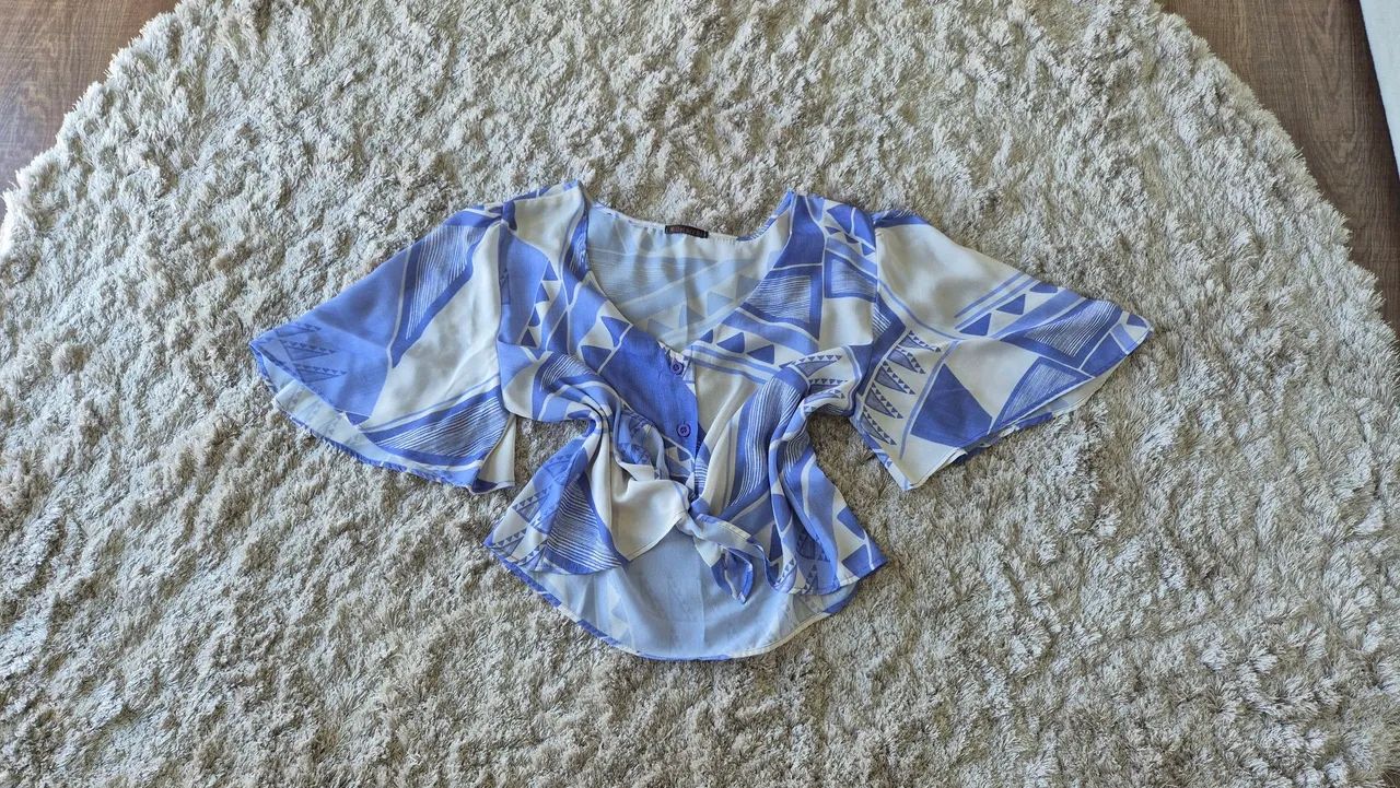 Blusinha Milla Lacchi tam. G