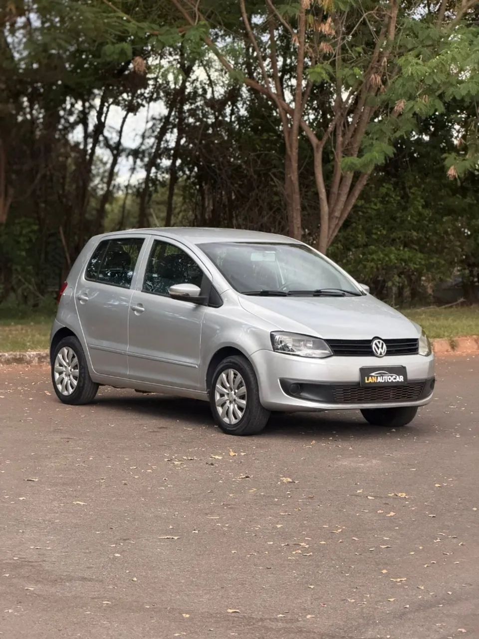 Volkswagen Fox Fox 1.6 Mi Total Flex 8V 5p 2011