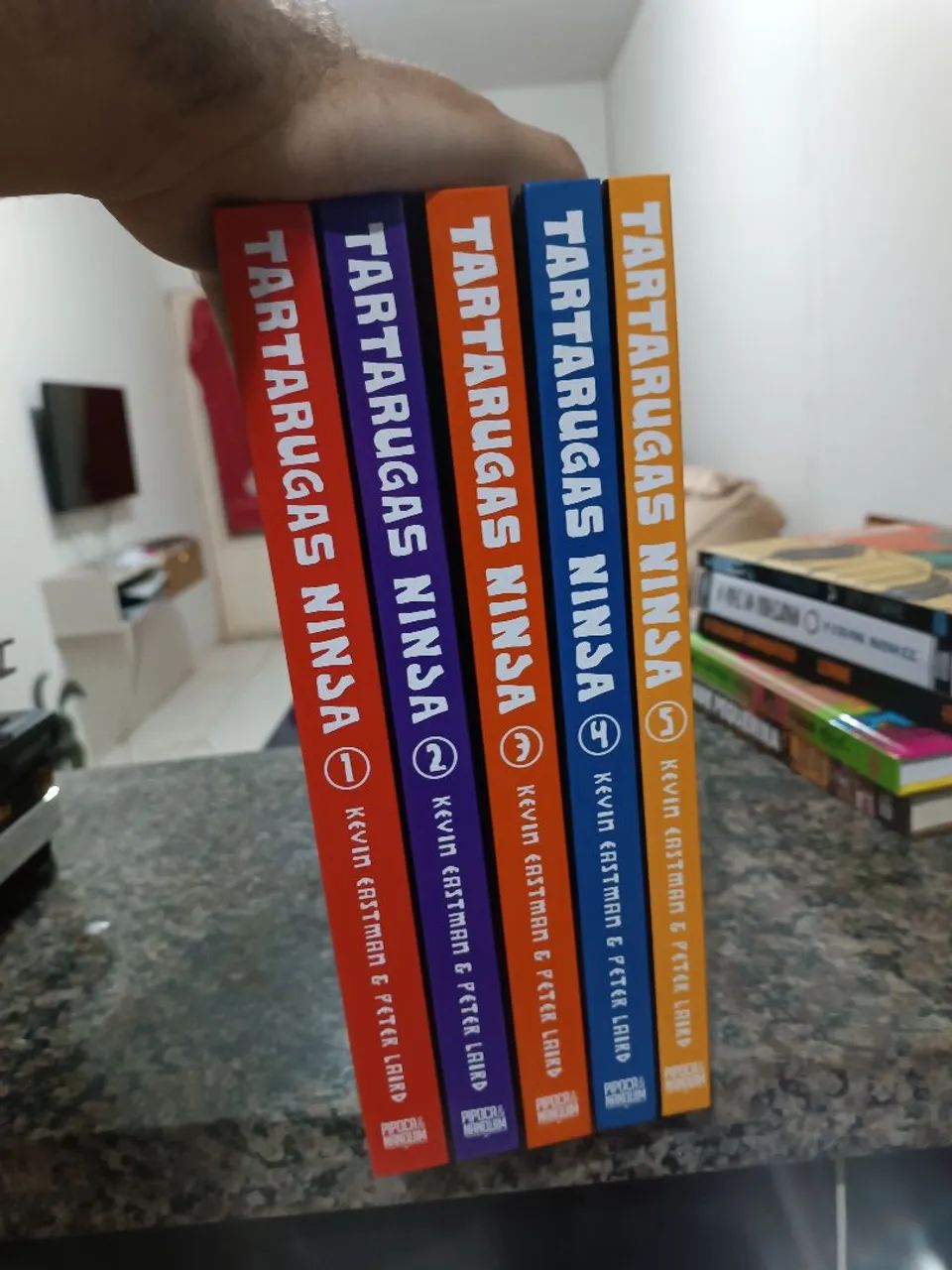 Vendo combo de quadrinhos e mangás  - Foto 2